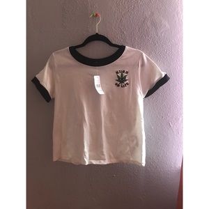 Spenser’s “High On Life” Crop Top T-Shirt